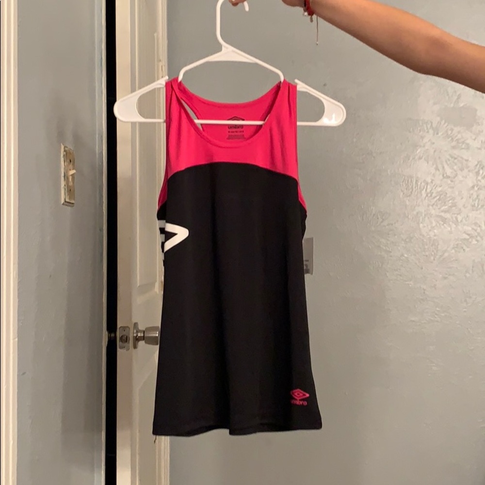 Work out shirt never worn